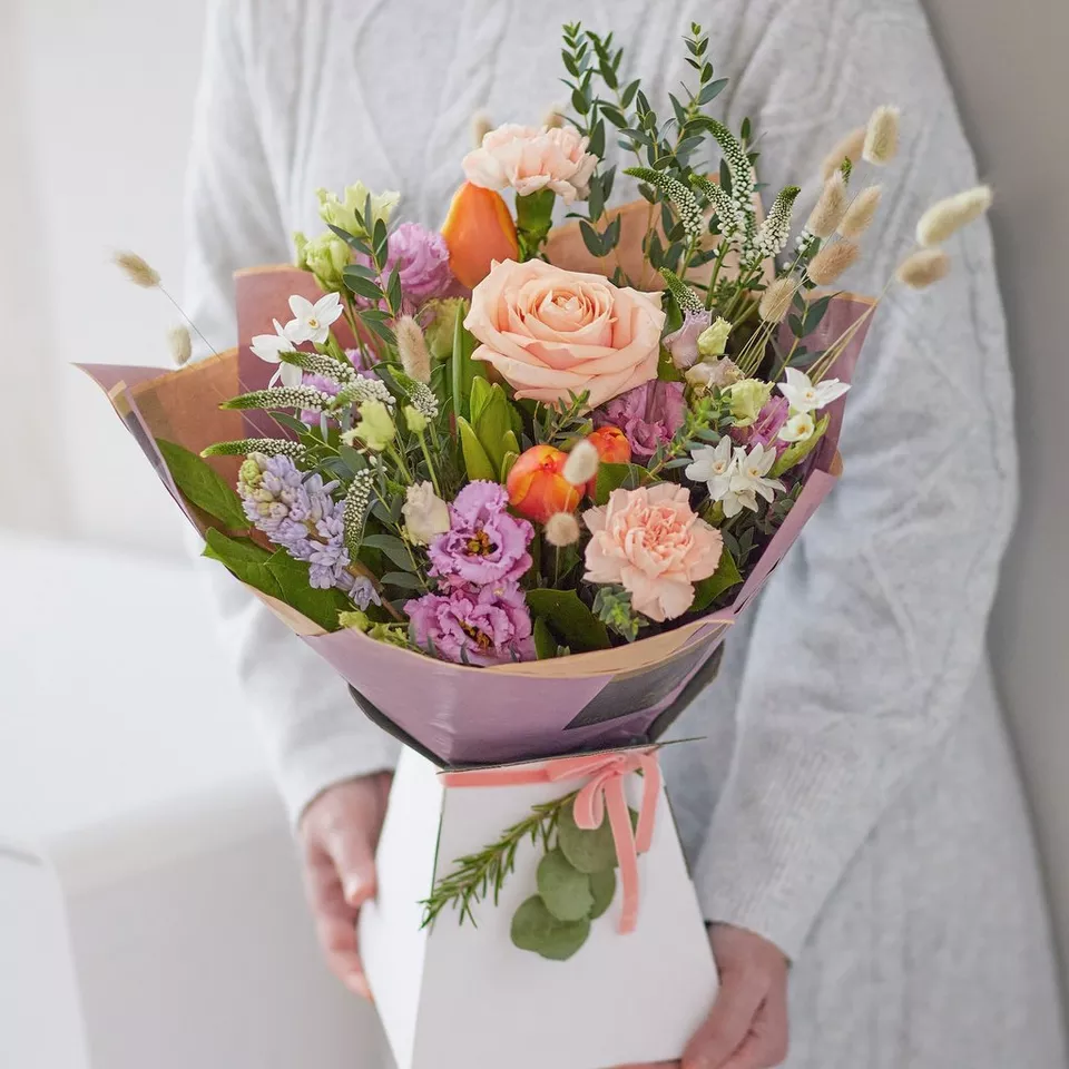 Trending Spring Bouquet without Lilies