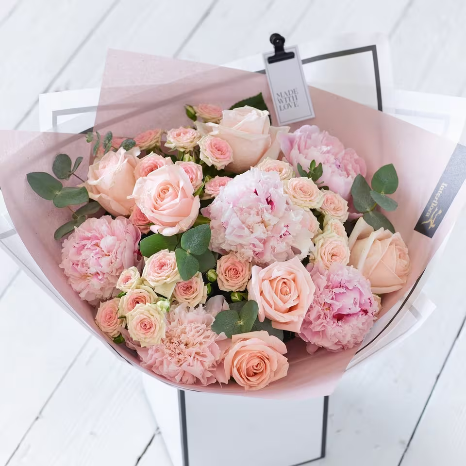 Luxury Beautifully Simple Peony Bouquet